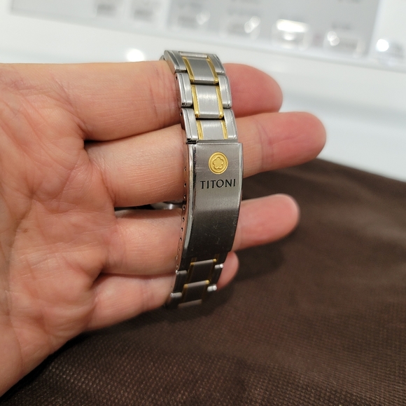 Titoni Men's Watch - Picture 4 of 15